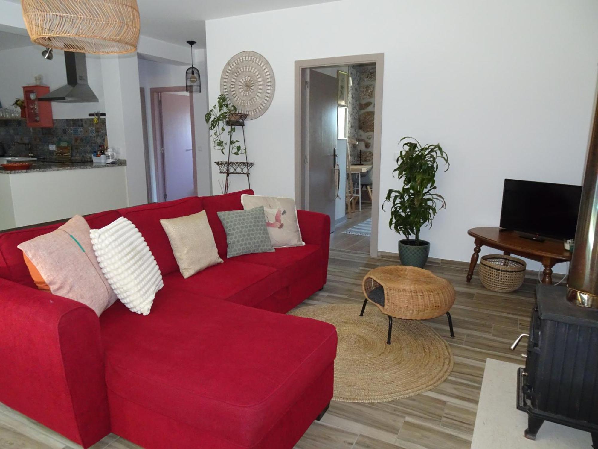 A Casa Com 2 Pereiras Bed & Breakfast Terras de Bouro Exterior foto